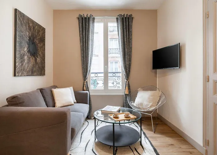 Family Apartment In Paris